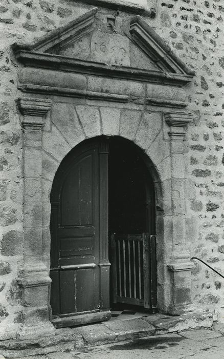 Chapelle des Pénitents : Portail d’accès sur, vue générale