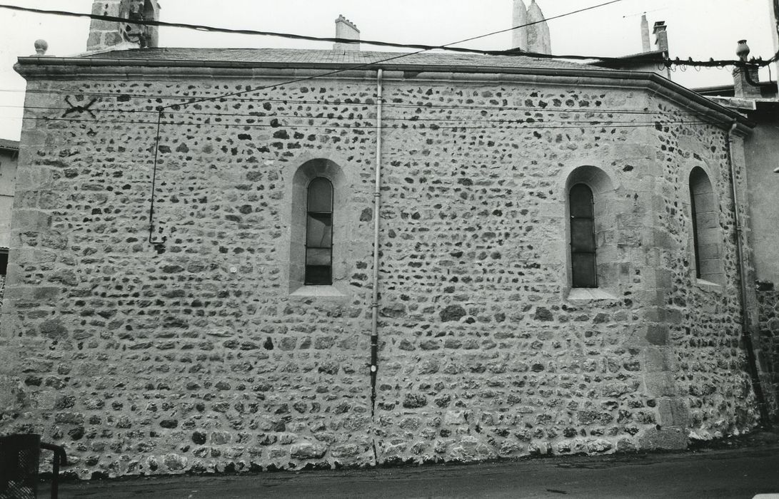 Chapelle des Pénitents : Façade latérale est, vue générale