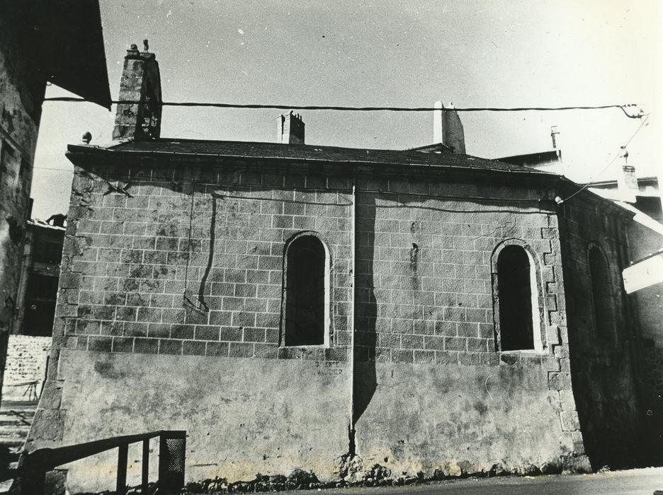 Chapelle des Pénitents : Façade latérale est, vue générale