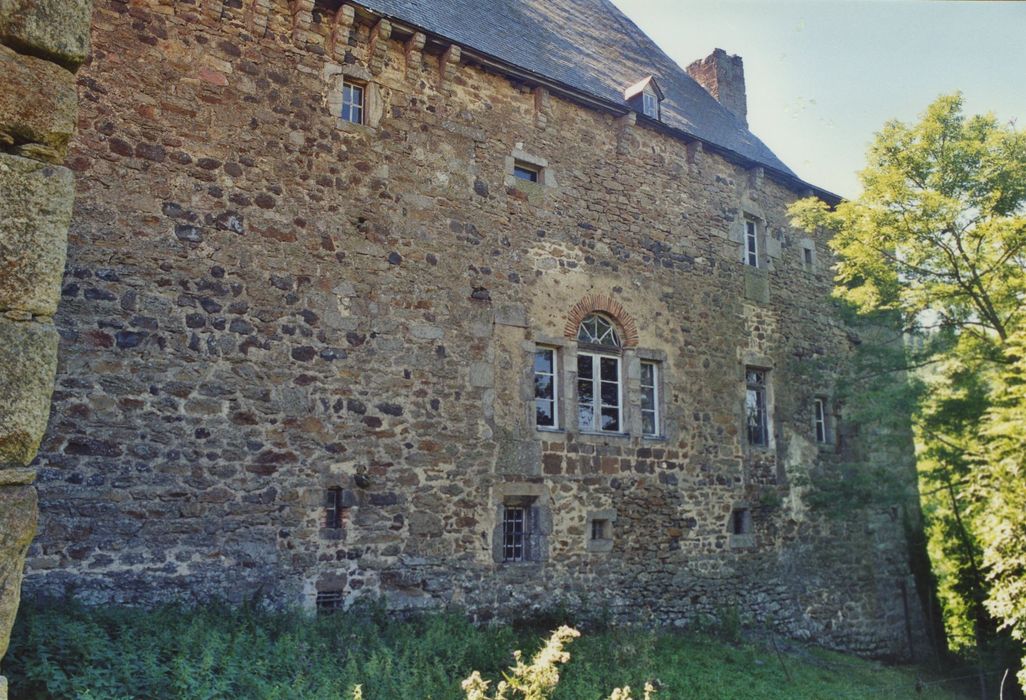 Château de la Beaume : Façade nord, vue générale