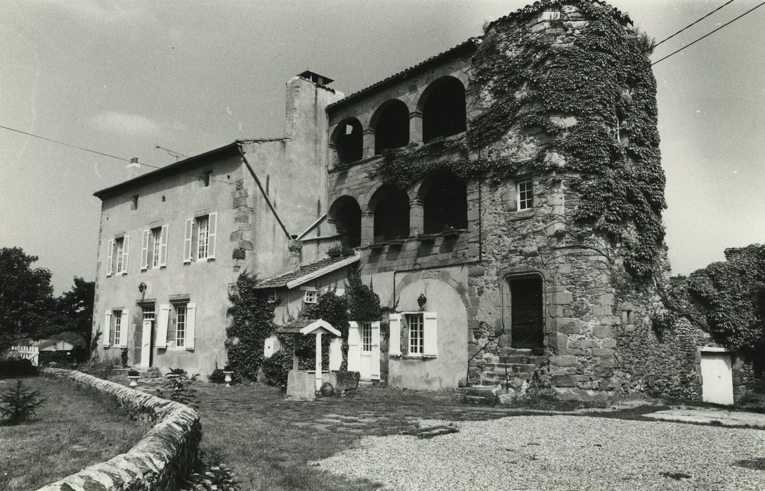 Château : Façade sud, vue générale