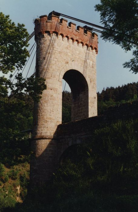 Pont de Confolent, vue partielle