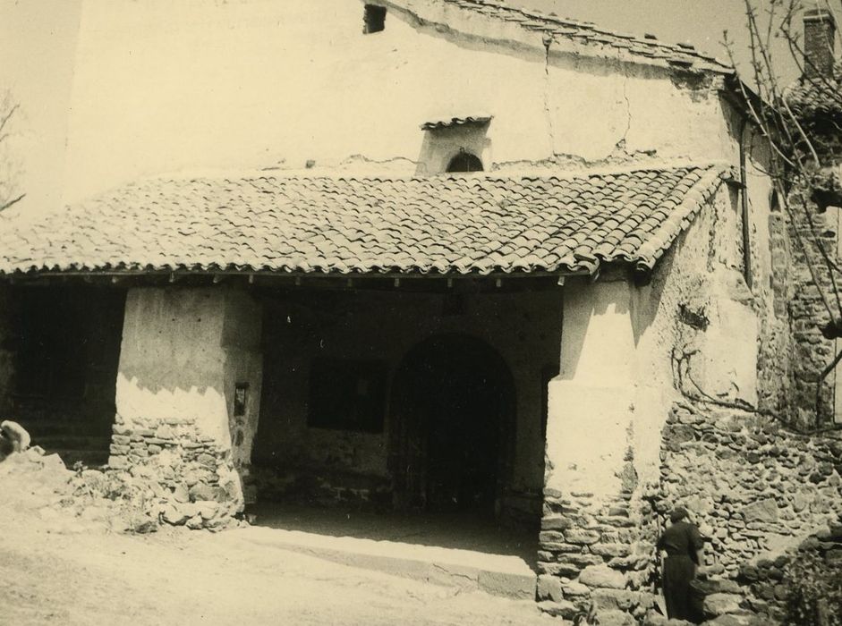 Eglise Notre-Dame de l'Assomption ou de Saint-Roch : Porche occidental, vue générale