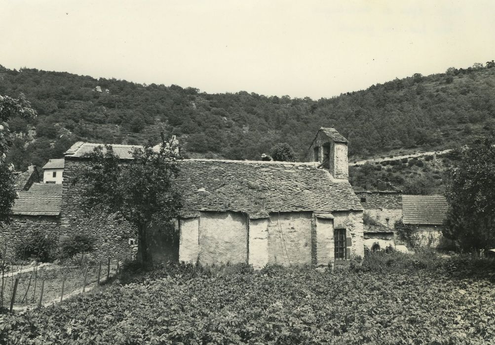 Eglise de Bousselargues : Façade latérale est, vue générale