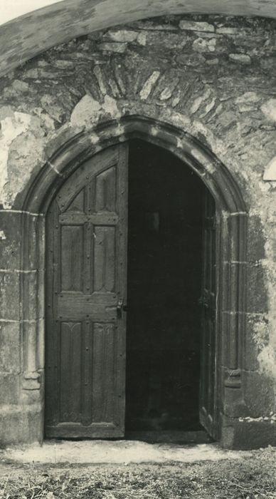 Eglise de Bousselargues : Portail nord, vue générale