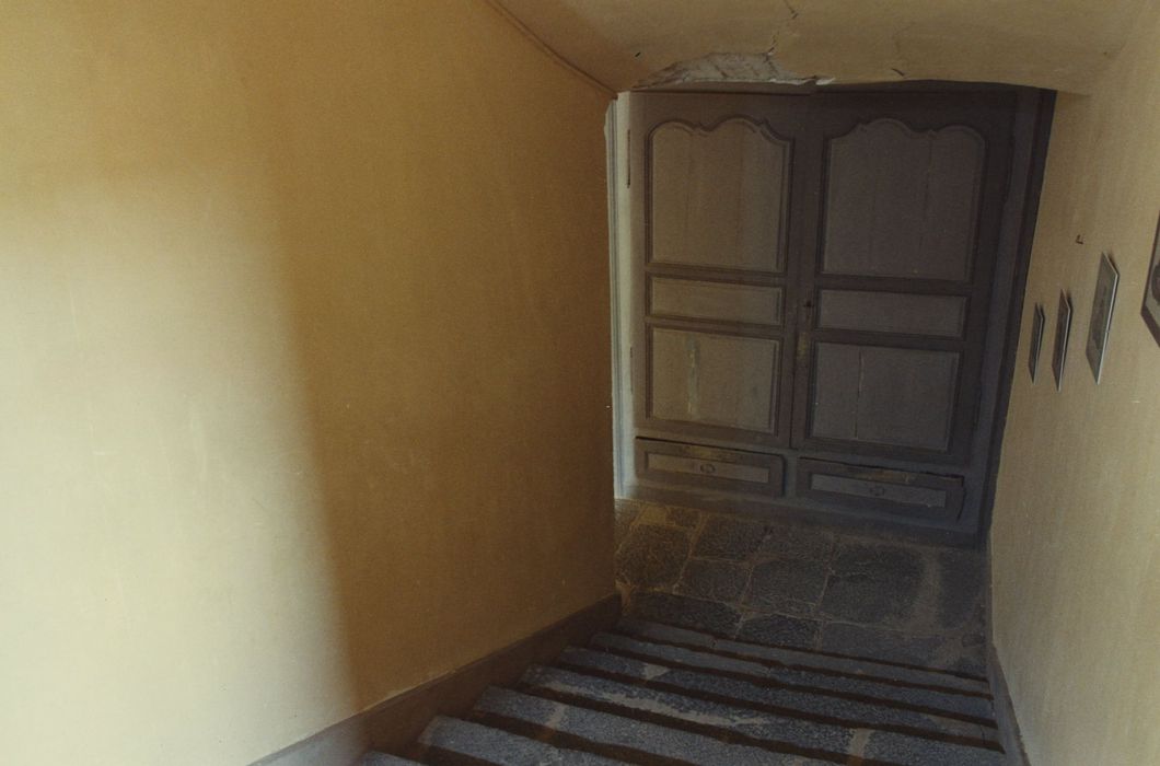 Château du Bos : Escalier, vue partielle