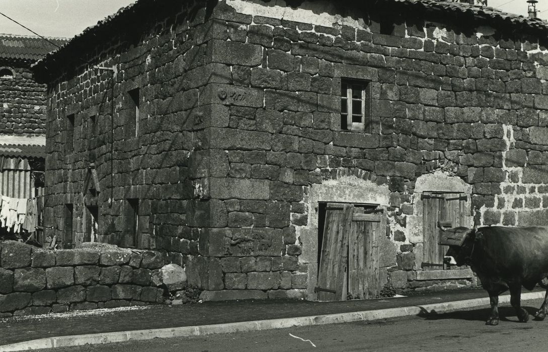 Maison Robert : Façades sud et est, vue partielle