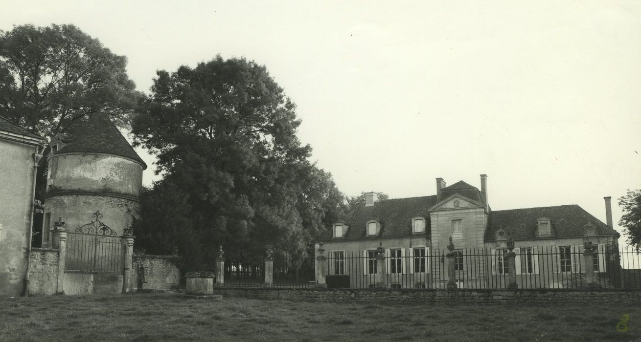 Château : Ensemble nord, vue générale