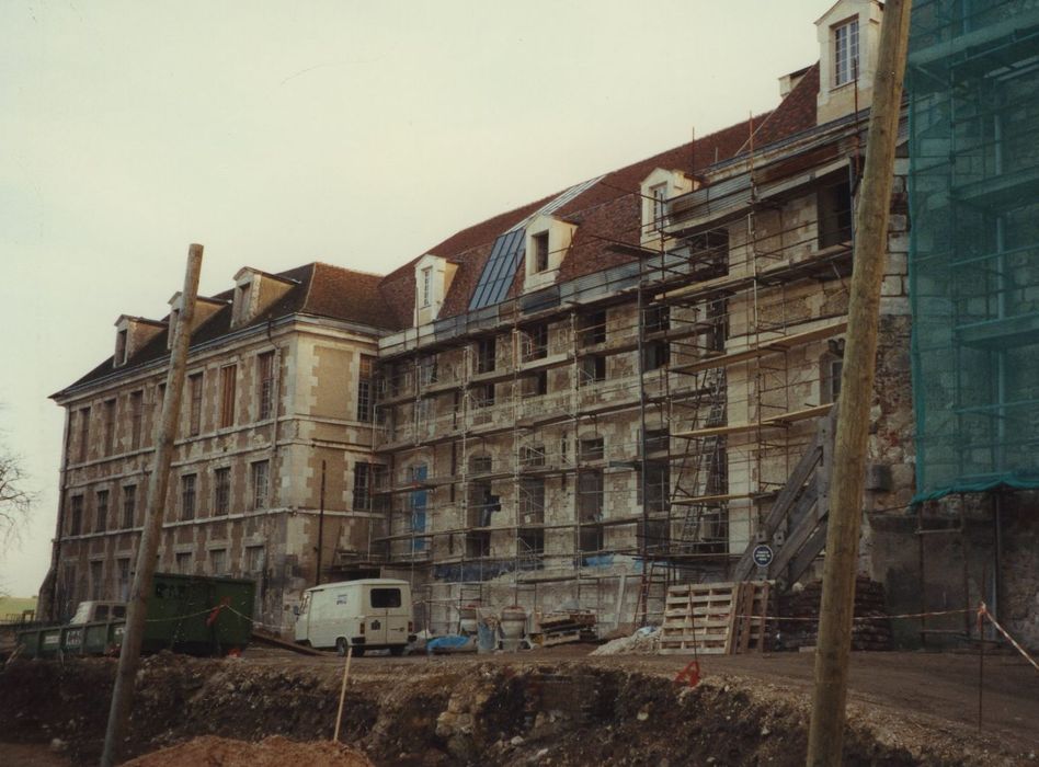 Abbaye Saint-Germain (ancienne) : Aile est, ensemble est, vue partielle