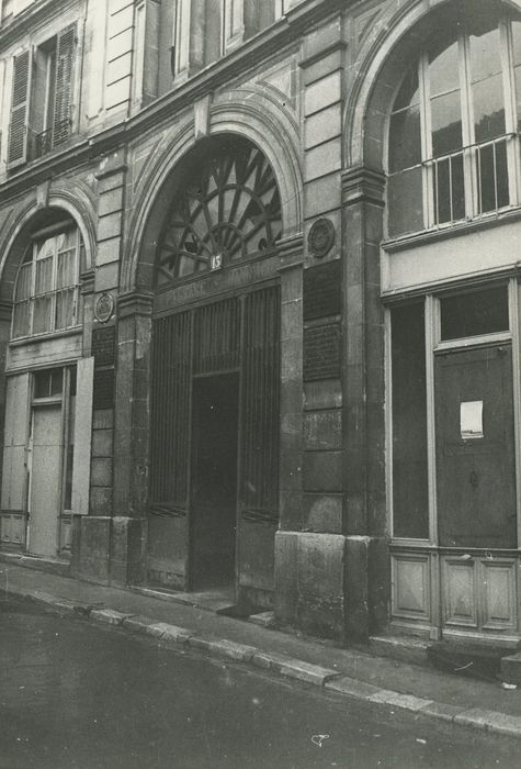 Passage couvert Manifacier : Portail d’accès à la rue des Boucheries, vue générale