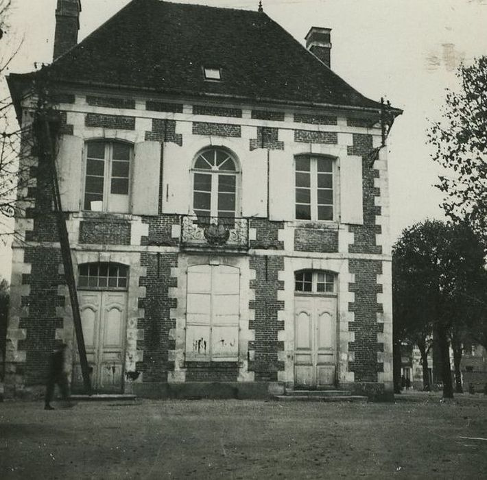 Maison de l'Arquebuse : Façade ouest, vue générale