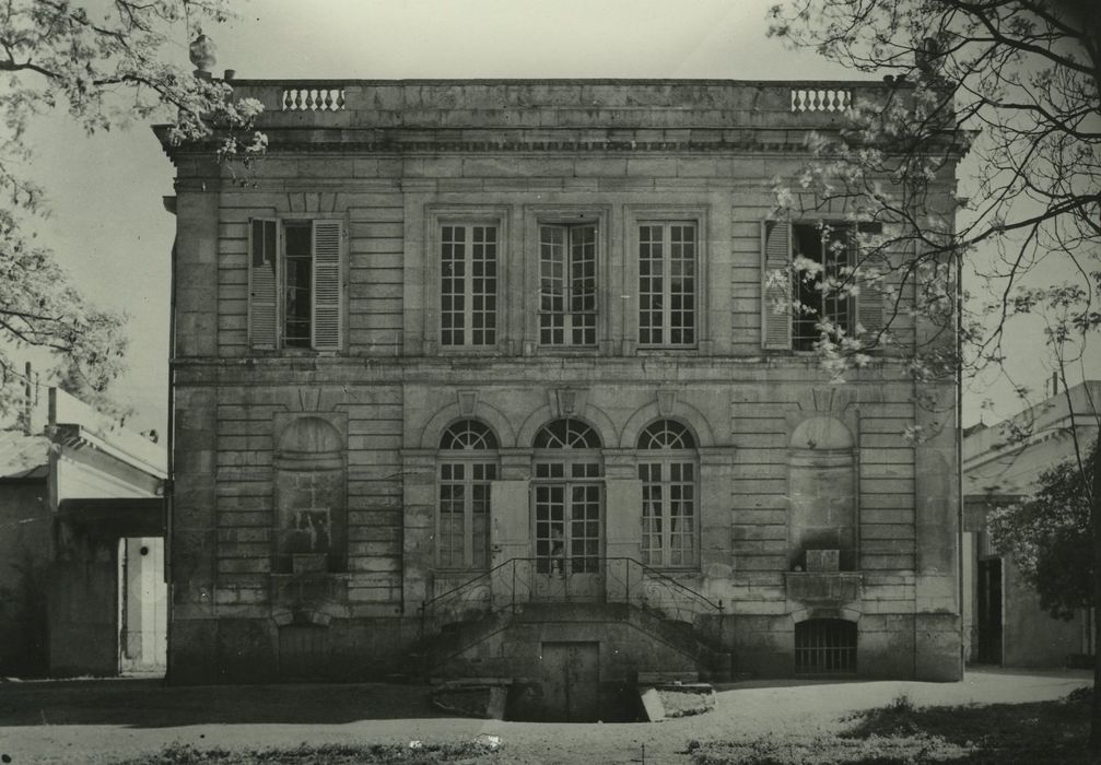 Château de Sparre : Façade nord, vue générale