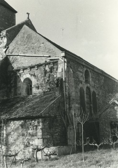 Eglise Saint-Martin-du-Bourg (ancienne) : Chevet, vue partielle