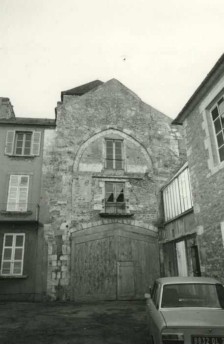 Eglise Saint-Martin-du-Bourg (ancienne) : Façade occidentale, vue générale