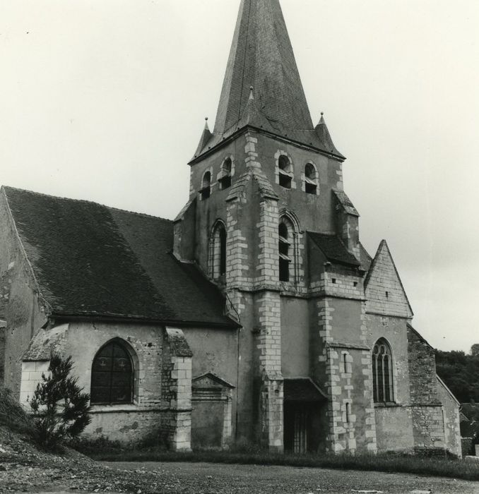 Eglise Notre-Dame-de-l'Assomption : Façade latérale sud, vue générale