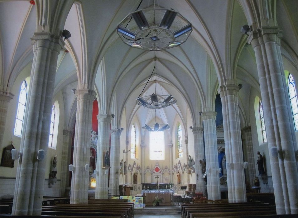 Eglise des Saint-Jumeaux : Nef, vue générale