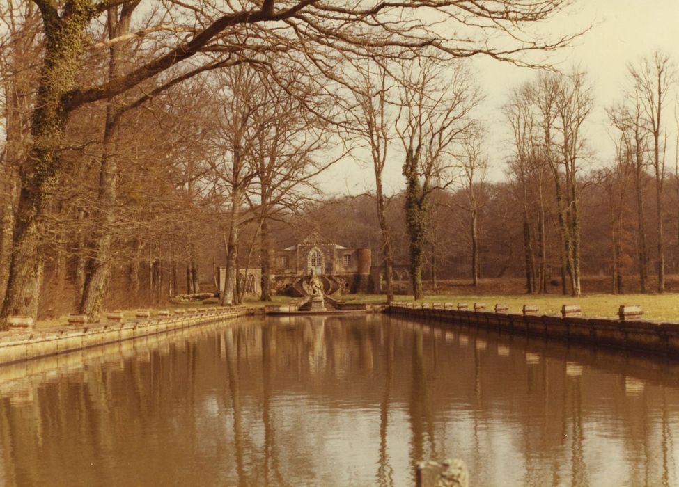 Château de Châtres : Parc, grand canal, vue générale