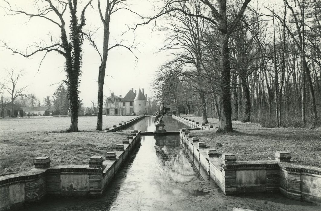 Château de Châtres : Parc, grand canal, vue générale