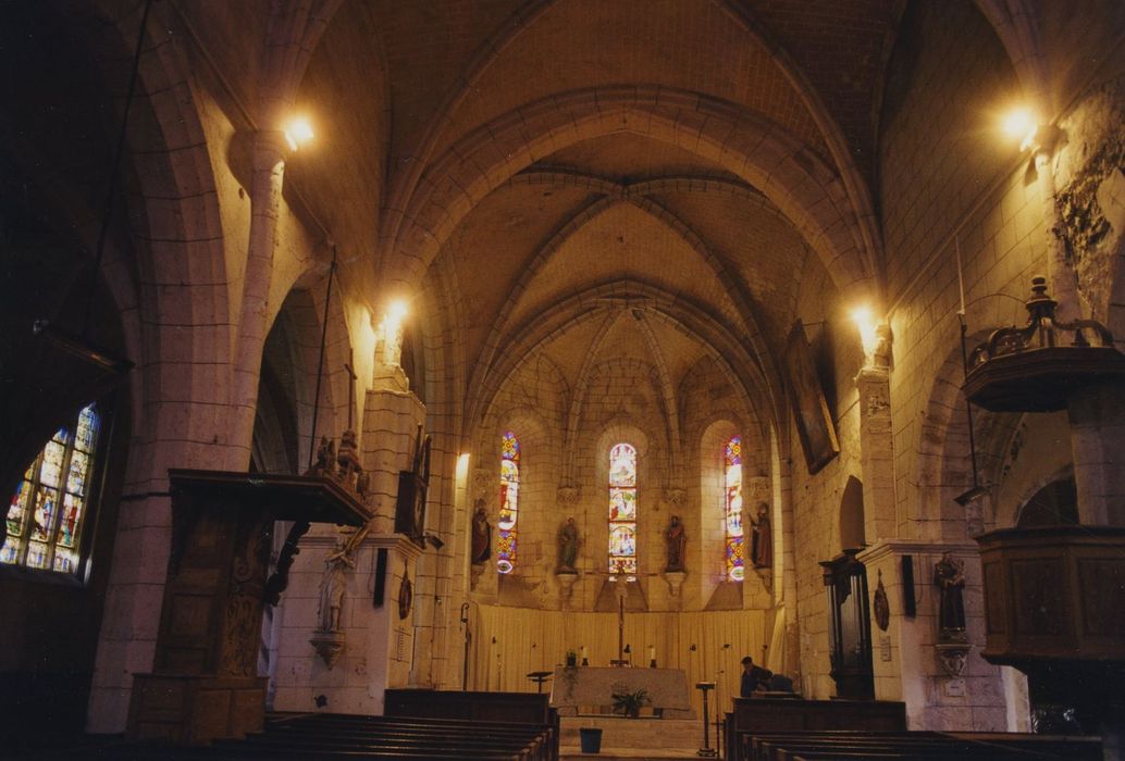 Eglise Saint-Martin : Nef, vue générale