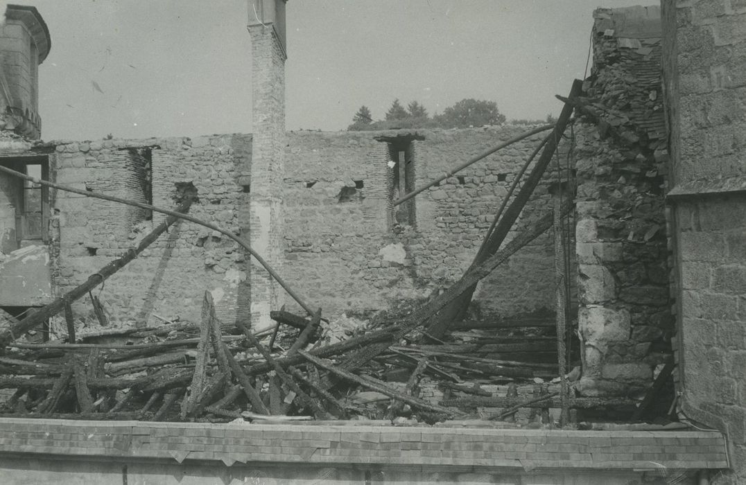 Château de Chastellux : Combles, vue partielle