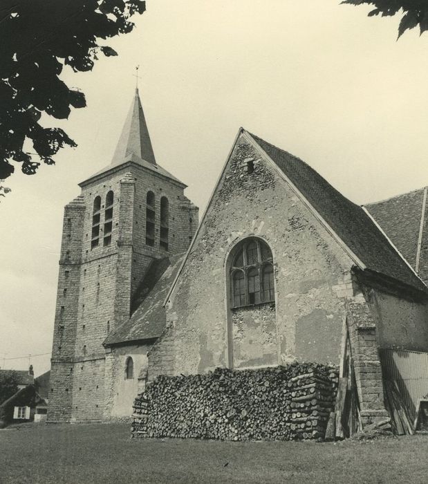 Eglise : Façade latérale sud, vue partielle