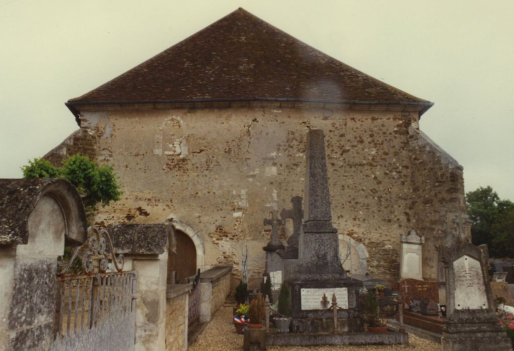 Eglise Saint-Georges : Façade occidentale, vue générale