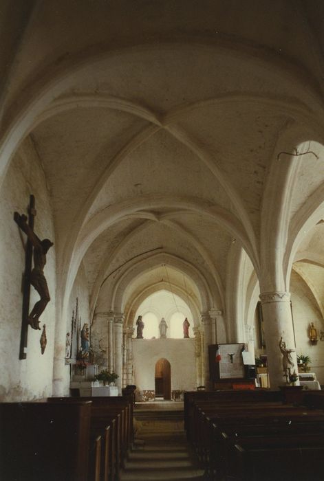 Eglise Saint-Georges : Bas-côté nord, vue générale