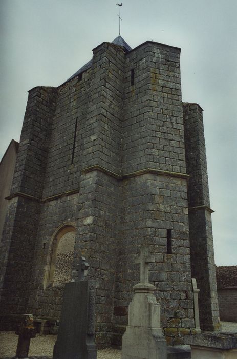 Eglise paroissiale Saint-Léger : Clocher, élévation nord, vue générale