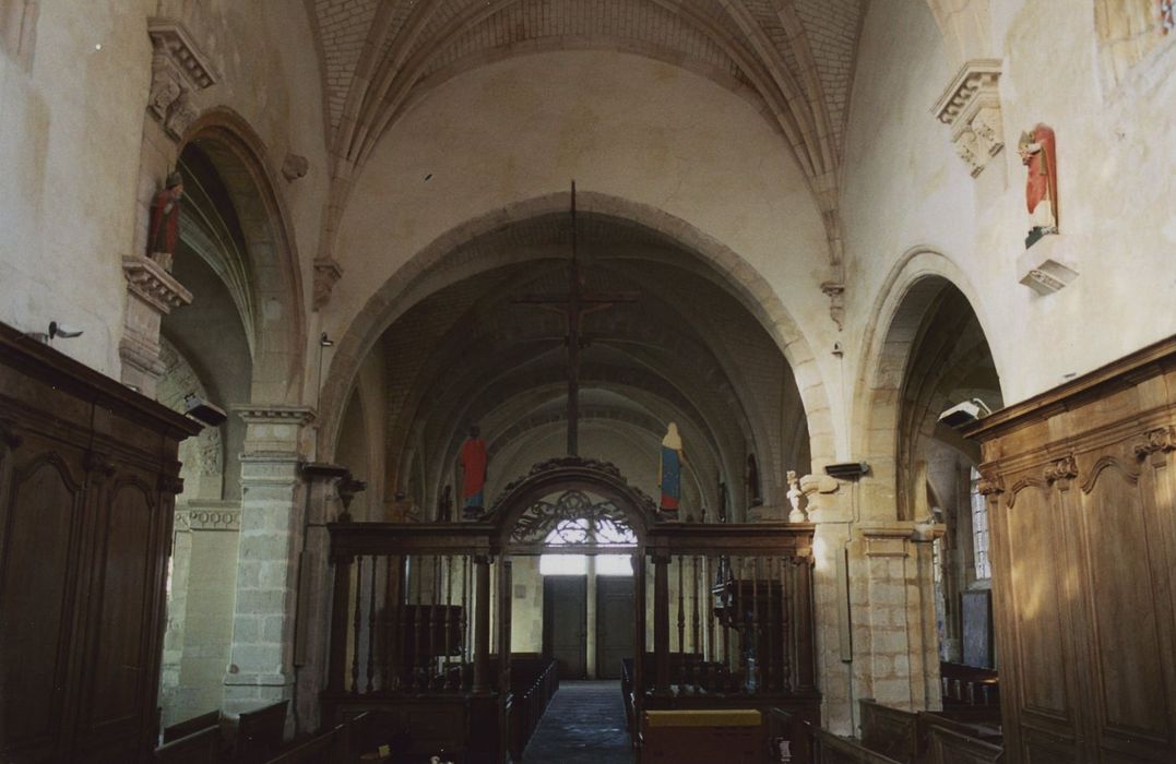 Eglise Saint-Loup : Nef, vue générale