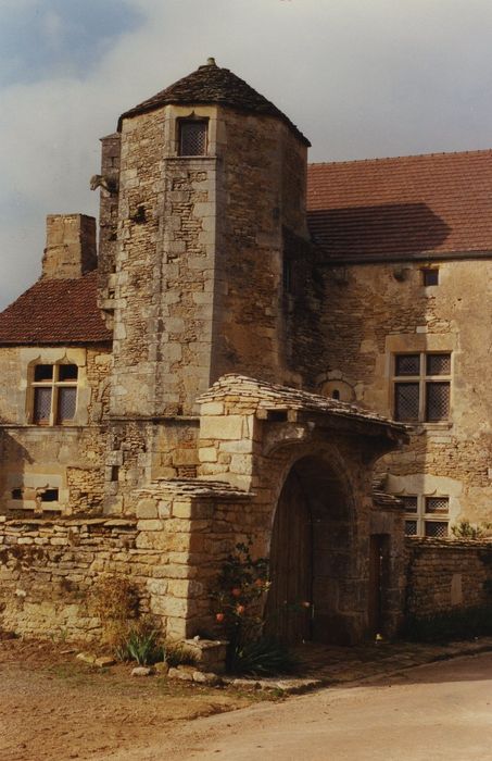 Maison des Goix : Façade sud-est, vue partielle