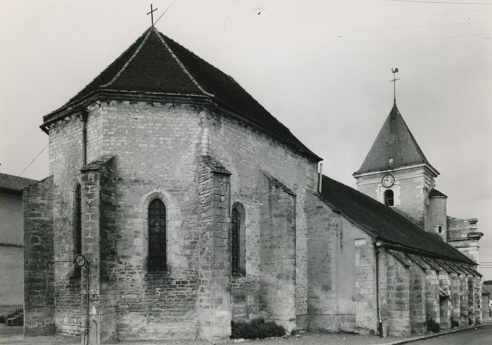 Eglise Saint-Barthélémy : Chevet, vue générale