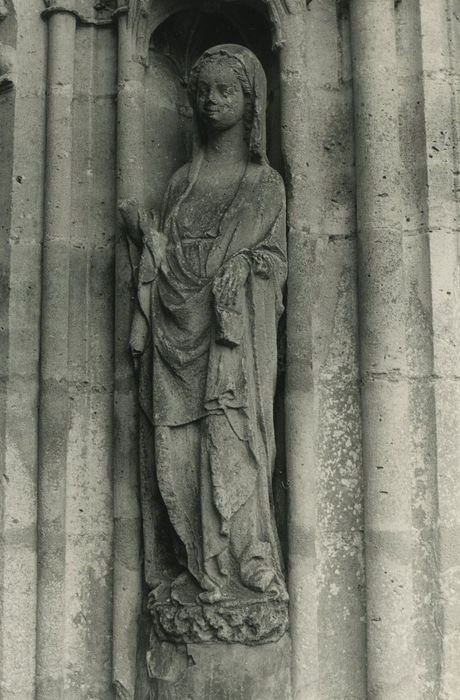 statue : Vierge de l’Annonciation