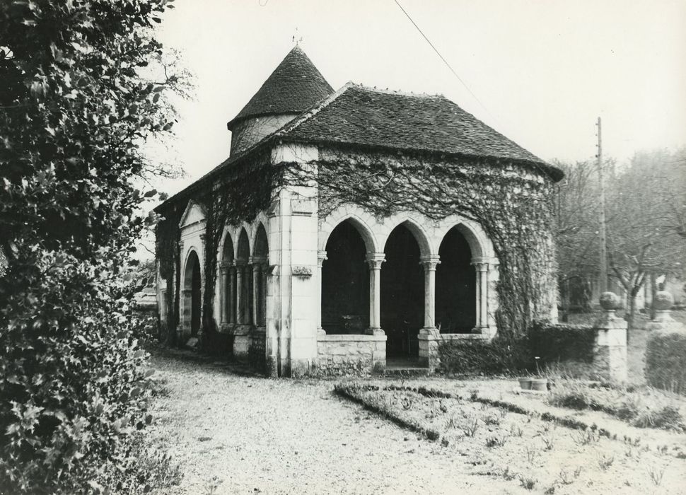 Château d'Avigneau : Chapelle, vue générale