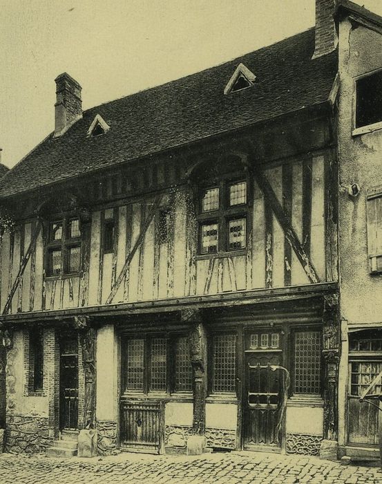 Maison dite Maison de l'Ave-Maria : Façade sur rue, vue générale