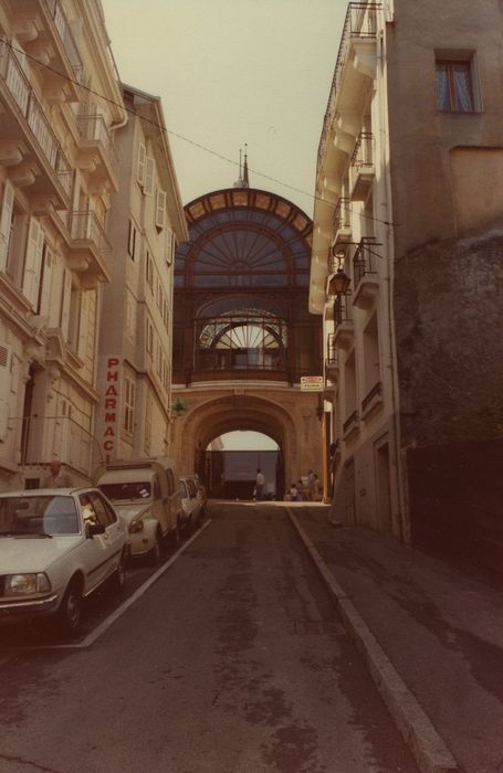 Ancienne buvette Cachat : Façade nord, vue partielle