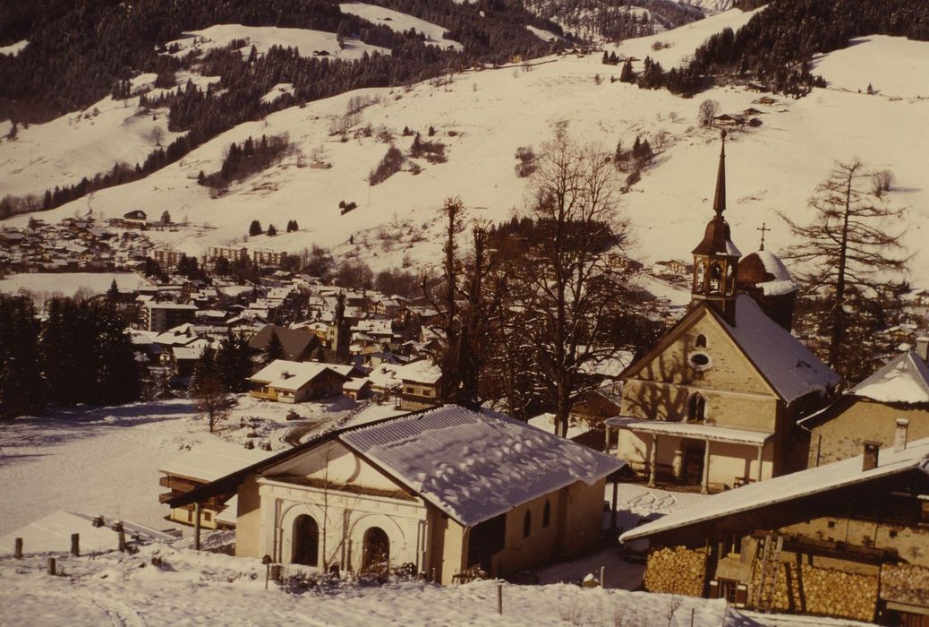 Calvaire : Vue partielle du site, maison de Nazareth et chapelle Notre-Dame des vertus