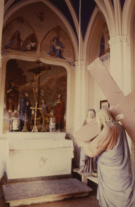 Calvaire : Chapelle des douleurs, vue générale de l’autel