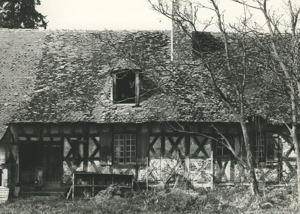 Maison à pans de bois : Façade sud, vue partielle