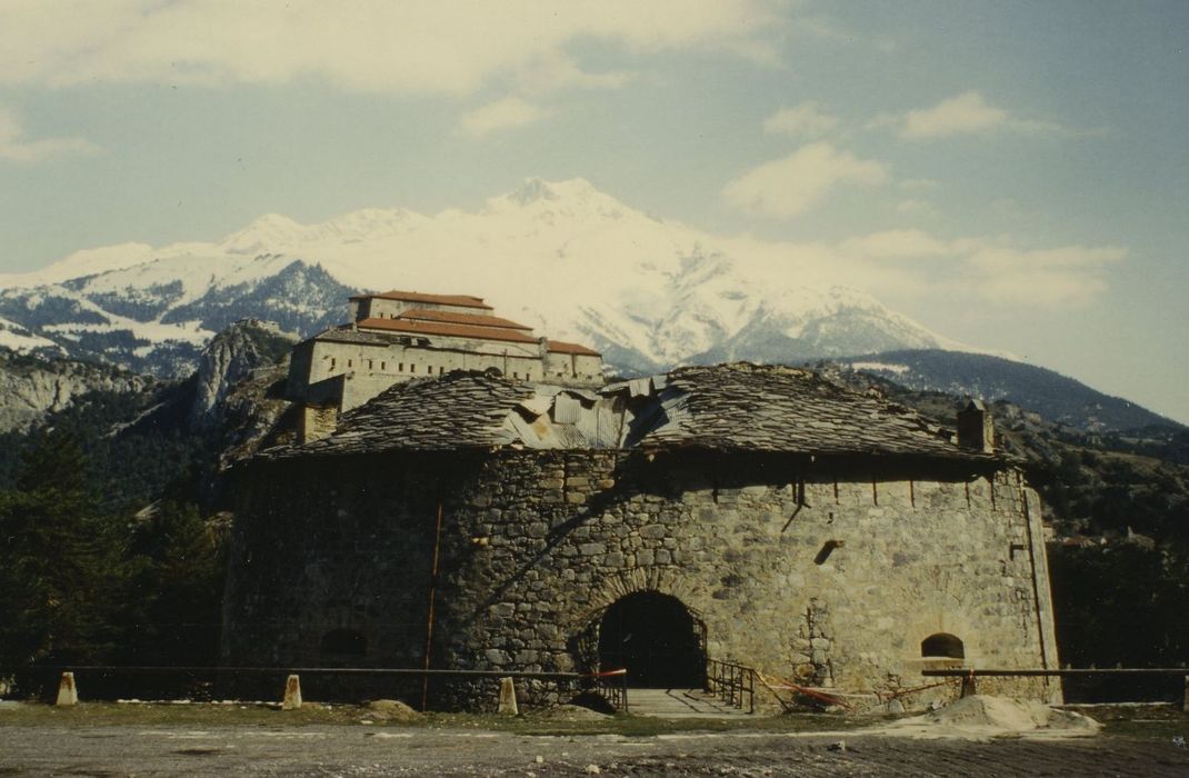 Forts de l'Esseillon : Redoute Marie-Thérèse : Ensemble sud, vue générale