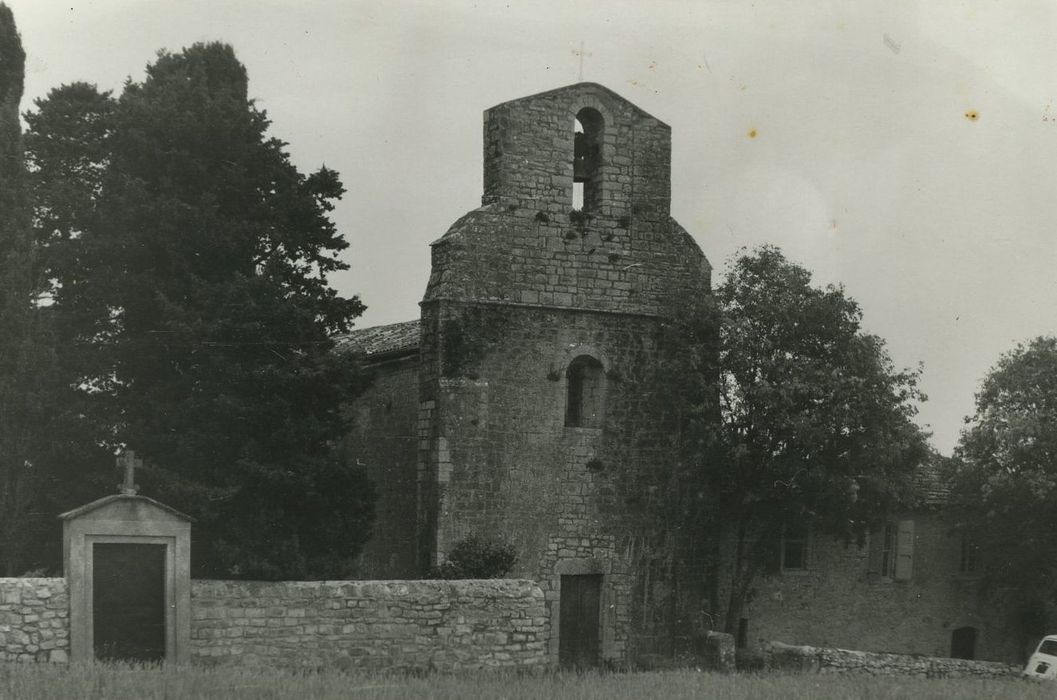 Eglise Saint-André : Façade occidentale, vue générale