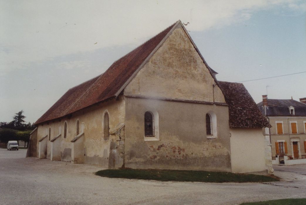 Eglise Sainte-Geneviève : Ensemble sud-est, vue générale