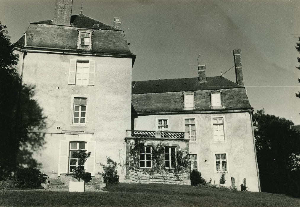 Château : Ensemble sud-ouest, vue générale