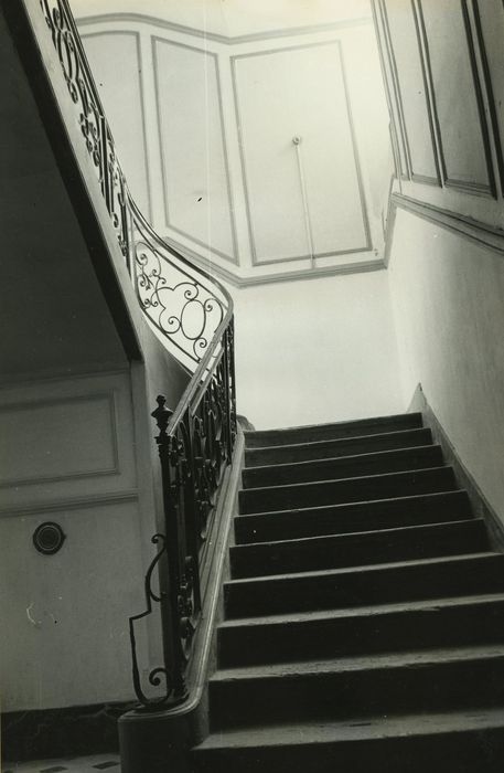 Château : Escalier d’honneur, vue partielle