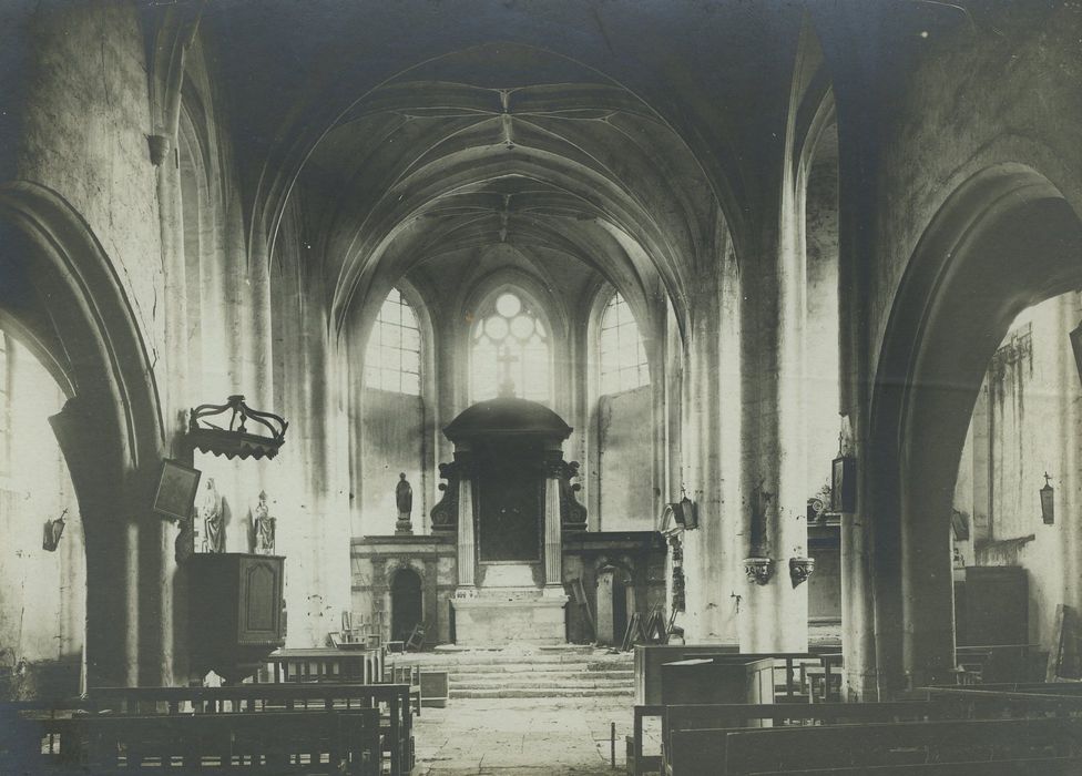 Eglise Saint-Valentin : Nef, vue générale