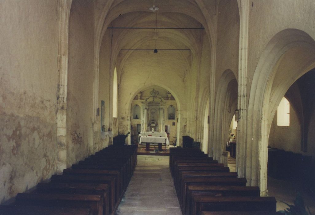 Eglise Saint-Menge : Nef, vue générale