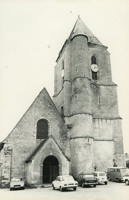 Eglise Saint-Marien : Façade occidentale, vue générale