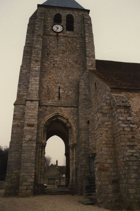 Eglise Saint-Laurent : Clocher, élévation sud, vue générale