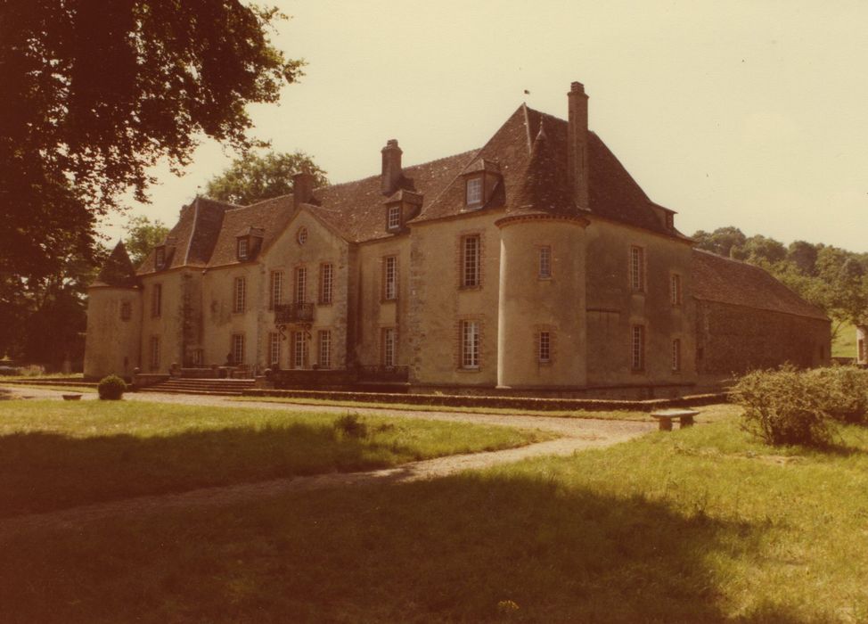 Château de Bois-le-Roi : Ensemble nord-ouest, vue générale