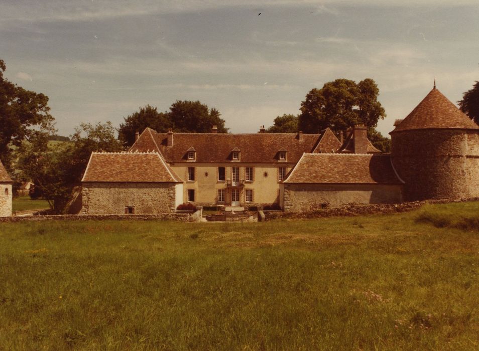 Château de Bois-le-Roi : Ensemble sud, vue générale