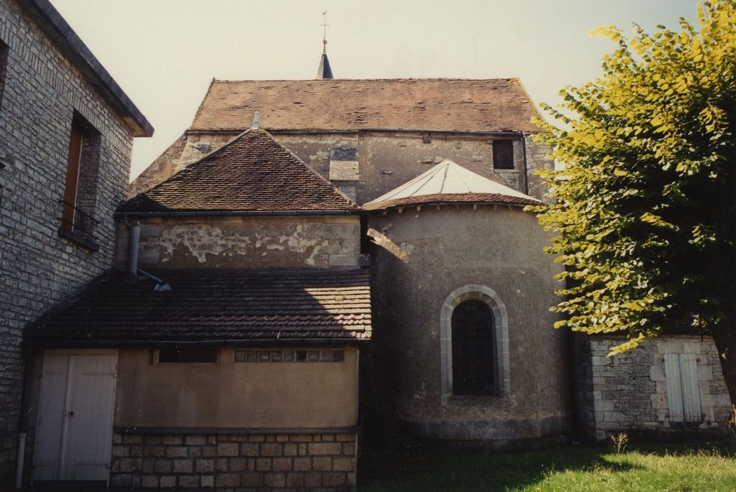 Eglise Saint-Christophe : Chevet, vue générale